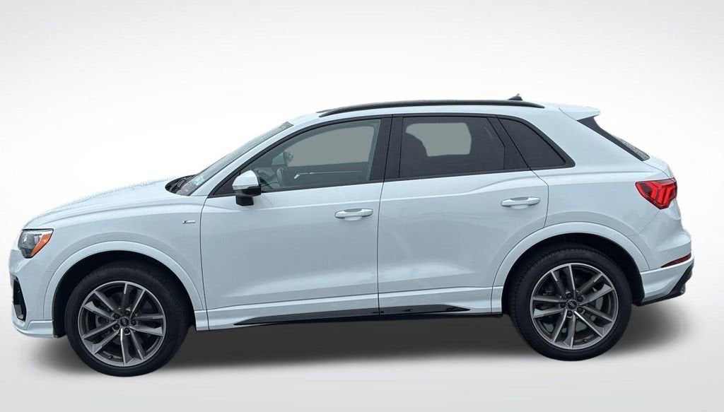 2022 Audi Q3 Premium 45 TFSI S line quattro Tiptronic