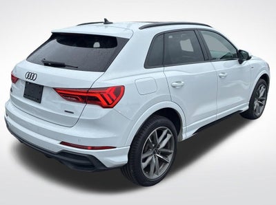 2022 Audi Q3 Premium 45 TFSI S line quattro Tiptronic