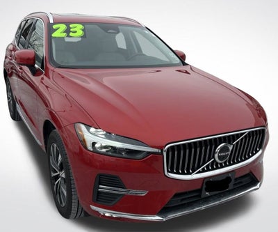 2023 Volvo XC60 B5 Plus Bright Theme